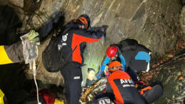 Ormanda Mahsur Kalan Gen&ccedil; Hayatını Kaybetti, Diğeri Yaralı