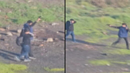 Ortaokul &Ouml;ğrencileri Silahla Tehditte Bulundu: Anlar Kaydedildi