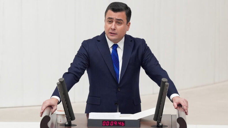 Osman G&ouml;k&ccedil;ek: Kendimi Mahkemeye Verdım