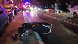 Otomobille &Ccedil;arpışan Motosikletli Hayatını Kaybetti