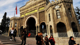 &Ouml;ğrenci 2025'te de ge&ccedil;inemedi: &Uuml;niversite eğitimi artık l&uuml;ks