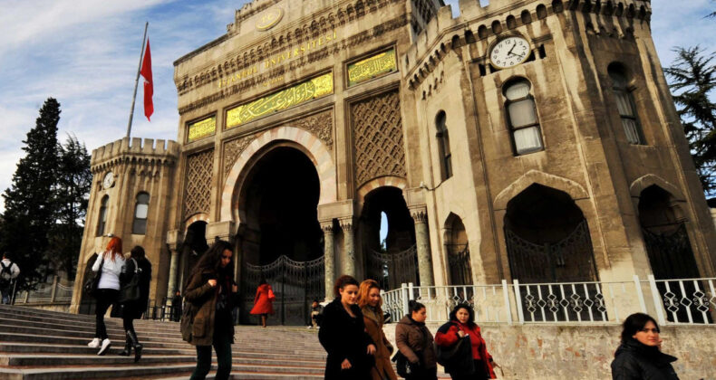 &Ouml;ğrenci 2025'te de ge&ccedil;inemedi: &Uuml;niversite eğitimi artık l&uuml;ks