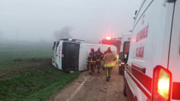 &Ouml;ğrenci Servisi Şarampole Yuvarlandı