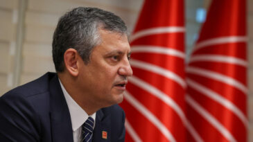 &Ouml;zel: İktidar ile muhalefet yer değiştirdi