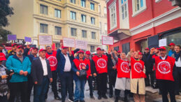 &Ouml;zel İtalyan Lisesi'nde &Ouml;ğretmenler Grev İlan Etti: Maaş Eşitsizliği Tepkisi