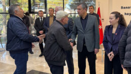 &Ouml;zg&uuml;r &Ouml;zel, taziyeleri kabul etti