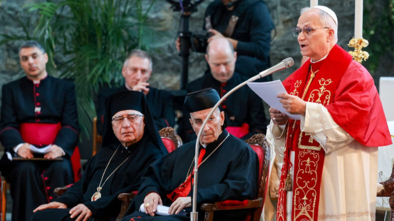 Papa 14. Leo'nun Temasları Devam Ediyor