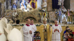 Papa İlk Defa Noel Ayini Y&ouml;netti