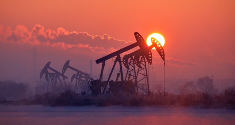 Petrol Fiyatlarında Venezuela Y&uuml;kselişi