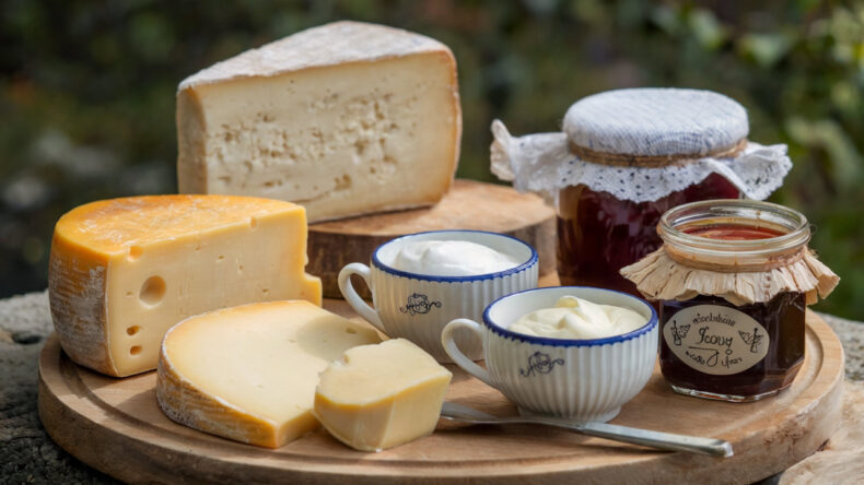 Peynir Sevenlere M&uuml;jde: Demans Riskini Azaltıyor