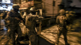 Polis Şehit Oldu: Saldırganlar Aile Boyu Su&ccedil;lu &Ccedil;ıktı