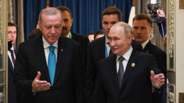 Putin ve Erdoğan T&uuml;rkmenistan'da Buluşacak