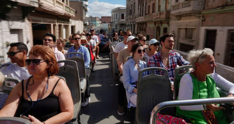 Rus Turistlerin Rotası K&uuml;ba'ya Kaydı