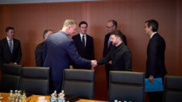 Saatler S&uuml;ren G&ouml;r&uuml;şmeden Sonu&ccedil; &Ccedil;ıkmadı