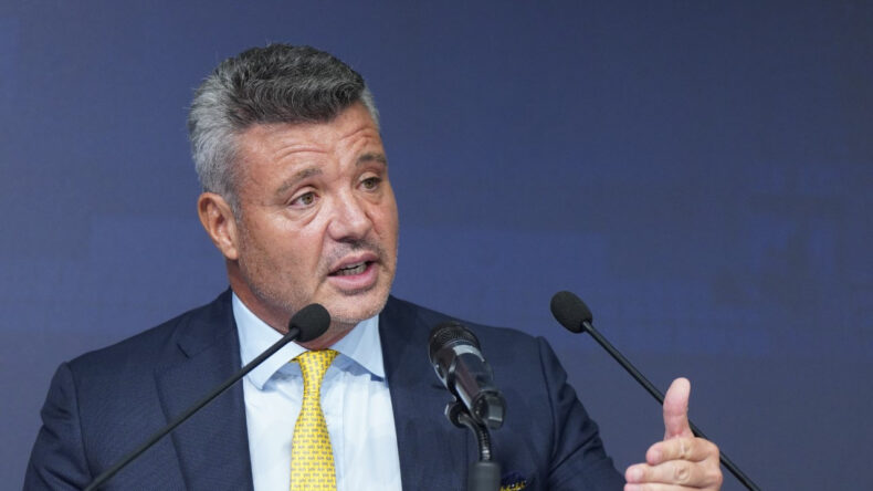 Sadettin Saran'a Uyuşturucu Suçlaması: Evi Arandı