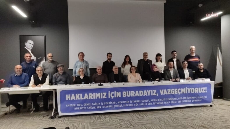 Sağlık &Ccedil;alışanlarından Y&uuml;ksek Ses: "Veri Girmekten &Ouml;teye Ge&ccedil;emiyoruz"