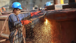 Sanayi ve Tarım Tarihi D&uuml;ş&uuml;ş Yaşadı