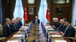 Saray'da YİK Toplantısı