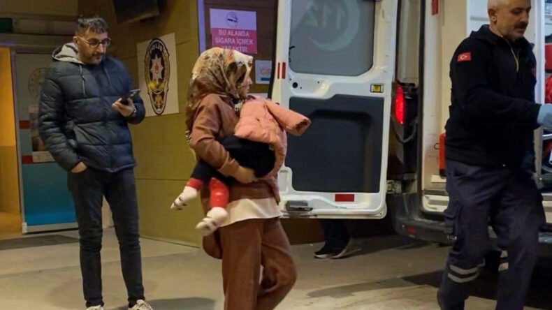 Şifonyer Devrildi, 3 Yaşındaki Çocuk Hastanelik Oldu