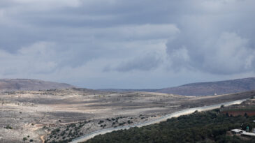 Suriye: Golan Tepeleri'ni Geri Alma Hakkımız Var