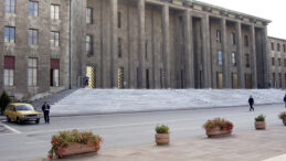 TBMM'de İstismar İddianamesi Kabul Edildi