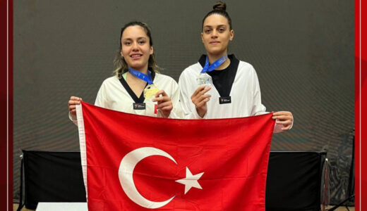 Tekvandoda Finali Biz Oynadık: Sude'den Altın, Zehra'dan G&uuml;m&uuml;ş
