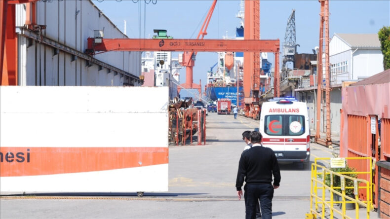 Tersanede &Ccedil;&ouml;kme Olayı: İki Yaralı