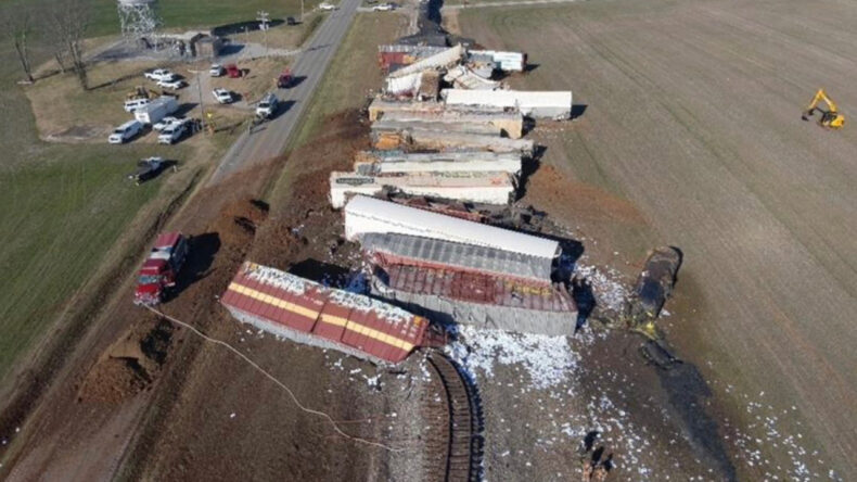 Tren Devrildi, Kimyasal Madde K&ouml;ye D&ouml;k&uuml;ld&uuml;