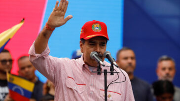 Trump baskıyı artırdı: Maduro'dan suikasta karşı sıra dışı &ouml;nlemler