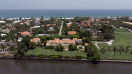 Trump ve Zengin Komşuları Arasında B&uuml;y&uuml;k Kavga