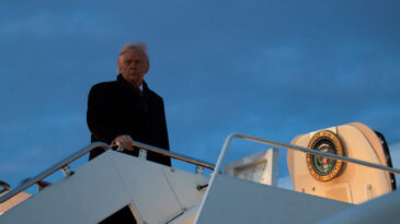 Trump'ın L&uuml;ks Başkanlık U&ccedil;ağı Hayalleri Suya D&uuml;şt&uuml;