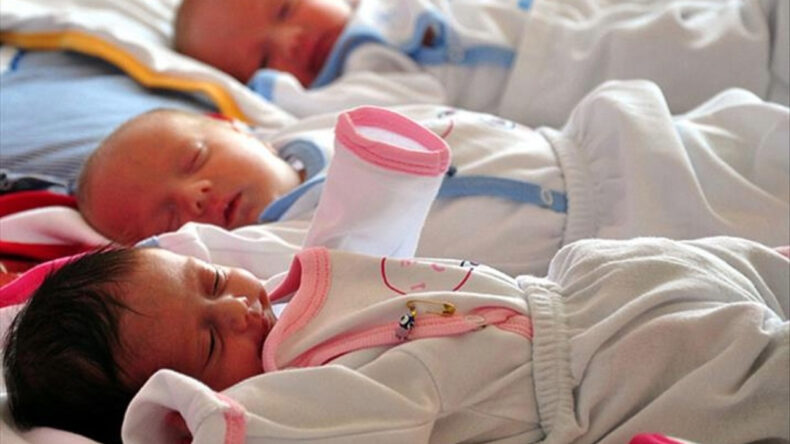 T&uuml;rkiye'de Doğurganlık Oranı 11 Yıldır S&uuml;rekli İnişte