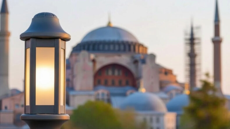 Üç Aylar İkinci Kez Başlıyor