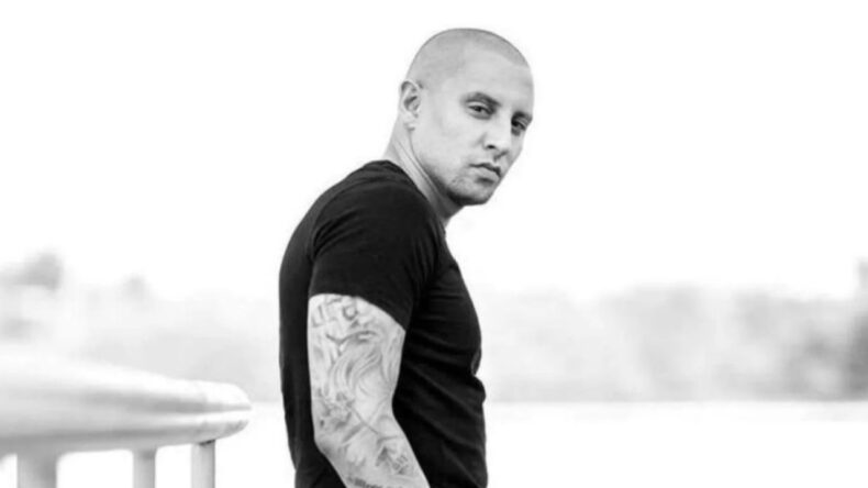 &Uuml;nl&uuml; DJ G&uuml;nd&uuml;z Vakti Sokakta Vurularak Hayatını Kaybetti