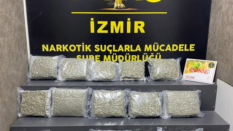 Uyuşturucu Maddeyle Yakayı Ele Veren Sürücü Tutuklandı
