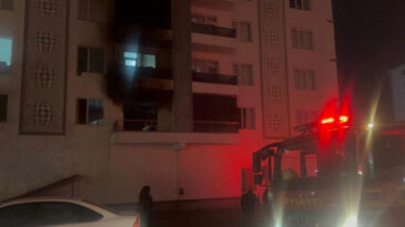 Uzaklaştırma Kararına Tepki: Evi Ateşe Verdi