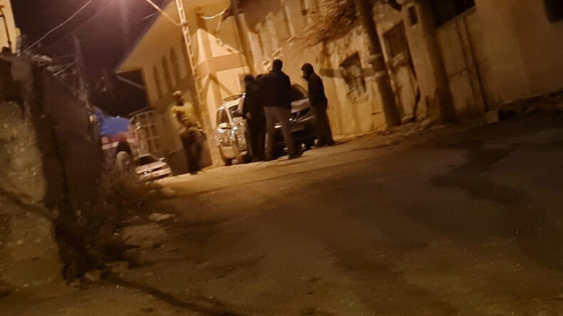 Uzman &Ccedil;avuşun Silahıyla Hayatını Kaybetti