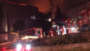 Yangın Restorasyondaki K&ouml;şkte Meydana Geldi
