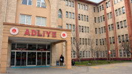 Yapay Zeka İle Değiştirilen Fotoğraflar: Lise &Ouml;ğrencileri Okuldan Atıldı