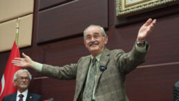 Yılmaz B&uuml;y&uuml;kerşen Siyaseti Bıraktı