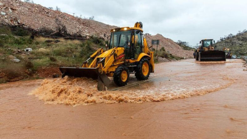 Yunanistan'da 'Byron Fırtınası' Alarmı