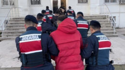 Yurt Dışına Ka&ccedil;maya &Ccedil;alışan 5 Kişi Yakalandı