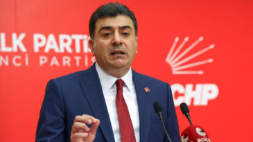 Zeynel Emre: Tayyip Bey Dedesini &Ouml;rnek Almalı