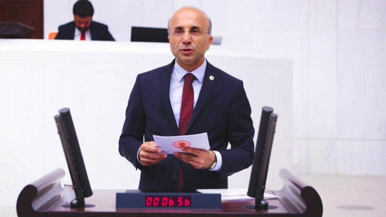 '60 TL'ydi, 5 yılda 338 TL oldu' dedi, sert &ccedil;ıktı: Enflasyonla a&ccedil;ıklanamaz