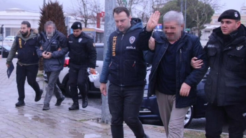 'Sakaraltı-Sakar&uuml;st&uuml;' Operasyonunda 2 Kişi Tutuklandı