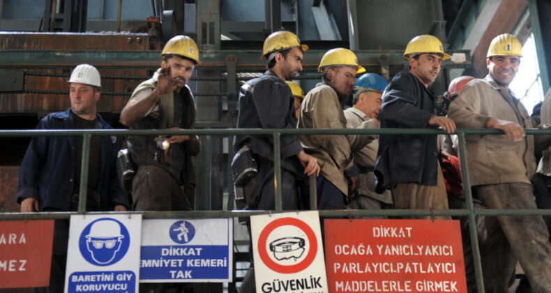 100 İş&ccedil;iden Sadece 14'&uuml; Sendikalı