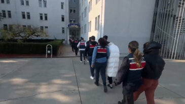17 İlde Siber Dolandırıcılık Operasyonu: 118 Ş&uuml;pheli Yakalandı