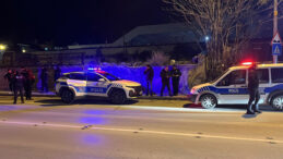 17 Yaşındaki Gen&ccedil; Arkadaşını Bı&ccedil;akladı