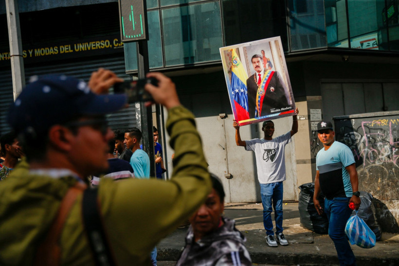 Maduro'ya destek gösterisi