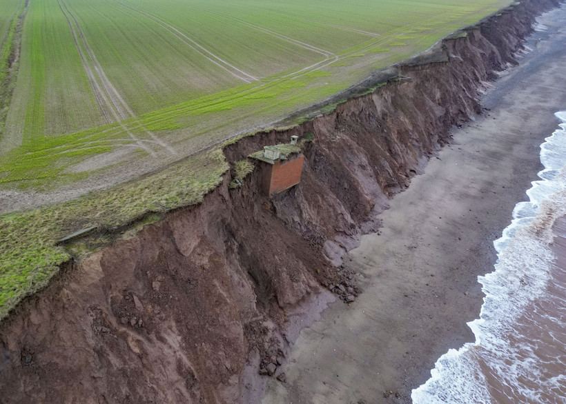 Uçurumdaki Sığınak